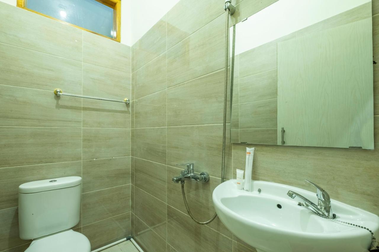 Oyo 2259 Zleepy Ks Tubun Hotel Cirebon Kültér fotó